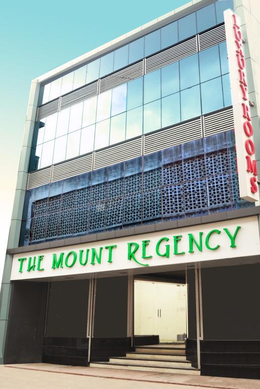 The Mount Regency Hotel Ченай Екстериор снимка